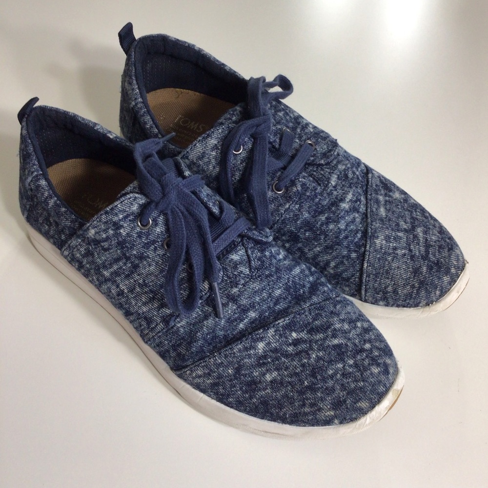TOMS Women’s Heather Blue Sneakers Size 8